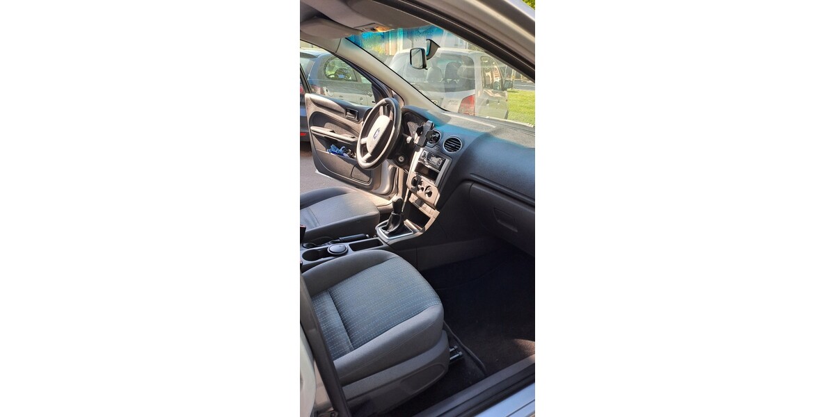 Ford Focus 204.123 km 2.000 &euro; Schwelm 58332