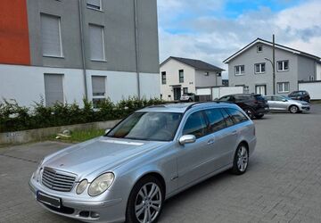 Mercedes-Benz E 220 350.000 km 1.999 &euro; Dortmund 44339