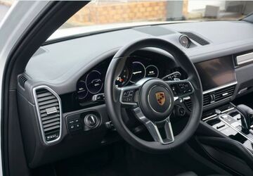 Porsche Cayenne 46.000 km 22.900 &euro; Dortmund 44147