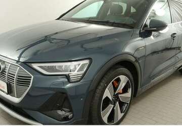 Audi e-tron 54.996 km 33.825 &euro; Dortmund 44143