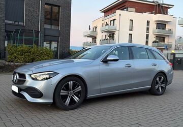 Mercedes-Benz C 200 125.000 km 22.900 &euro; Dortmund 44269