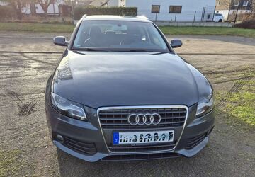 Audi A4 130.500 km 8.500 &euro; Hagen 58093
