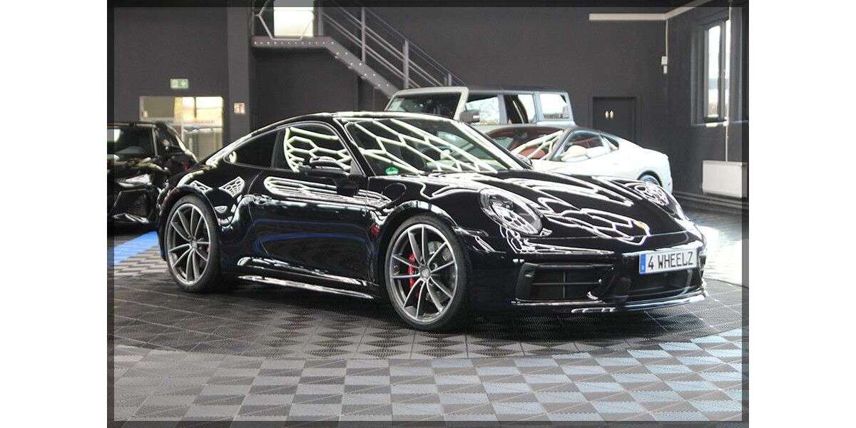 Porsche 992 21.000 km 139.999 &euro; Hemer 58675