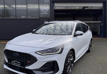 Ford Focus 47.692 km 26.899 &euro; Hagen 58093