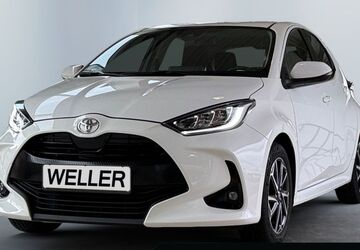 Toyota Yaris 30.585 km 18.870 &euro; Dortmund 44143