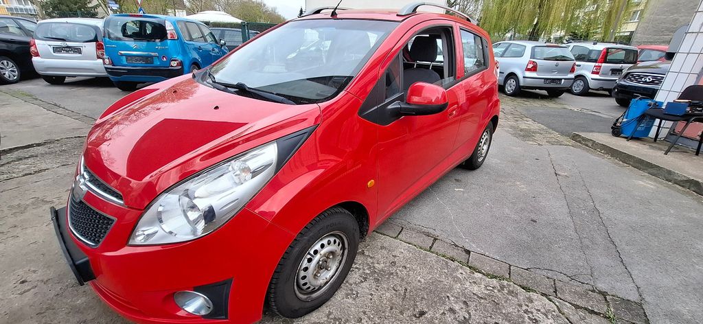 Chevrolet Spark 88.400 km 2.990 &euro; Dortmund 44339