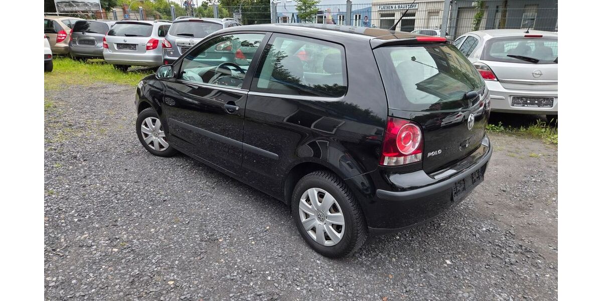 VW Polo 99.000 km 2.999 &euro; Dortmund 44147
