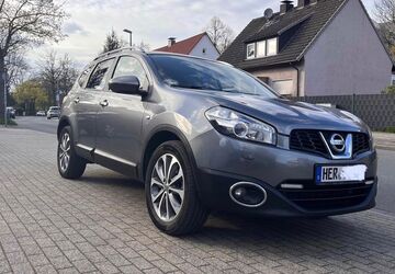 Nissan Qashqai+2 192.050 km 7.400 &euro; Herne 44623