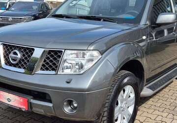 Nissan Pathfinder 208.000 km 9.890 &euro; Recklinghausen 45659