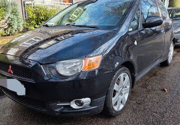 Mitsubishi Colt 79.000 km 2.900 &euro; Gelsenkirchen 45896