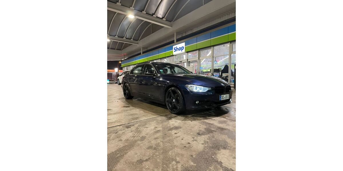 BMW 320 225.771 km 11.449 &euro; Dortmund 44369