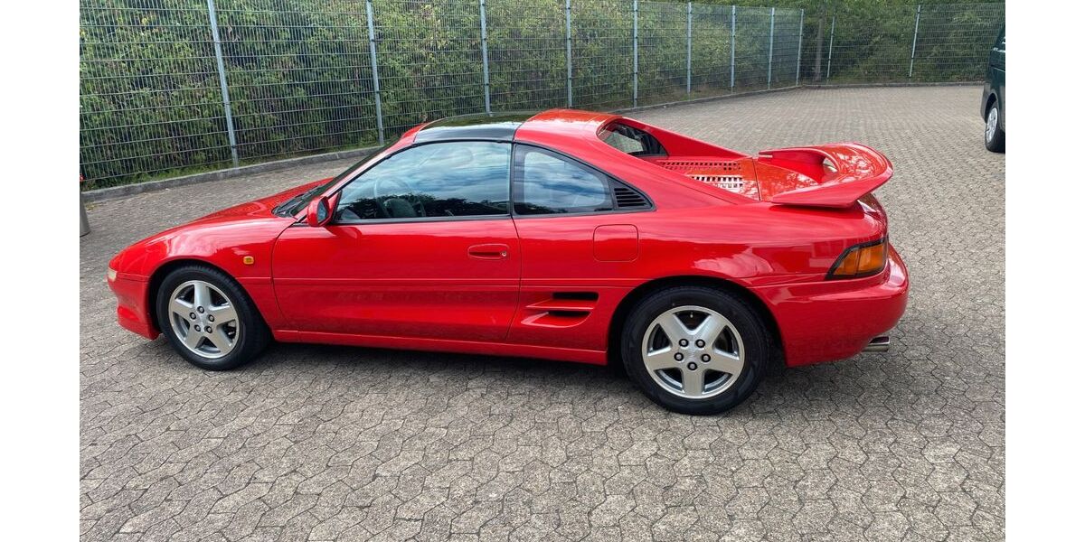Toyota MR 2 110.000 km 24.900 &euro; Hagen 58089