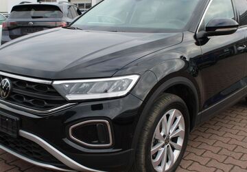 VW T-Roc 6.654 km 28.470 &euro; Lünen 44536
