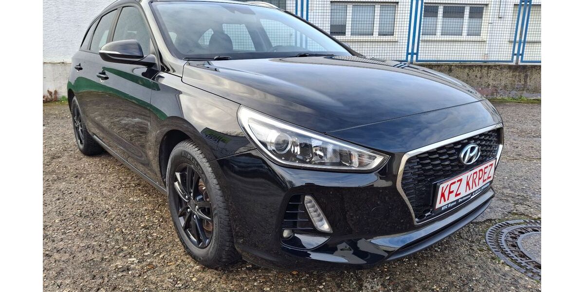 Hyundai i30 143.200 km 8.990 &euro; Unna 59423