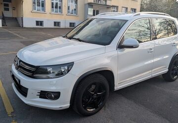 VW Tiguan 261.000 km 7.200 &euro; Dortmund 44269