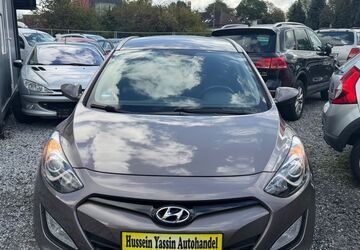 Hyundai i30 114.000 km 4.999 &euro; Dortmund 44147
