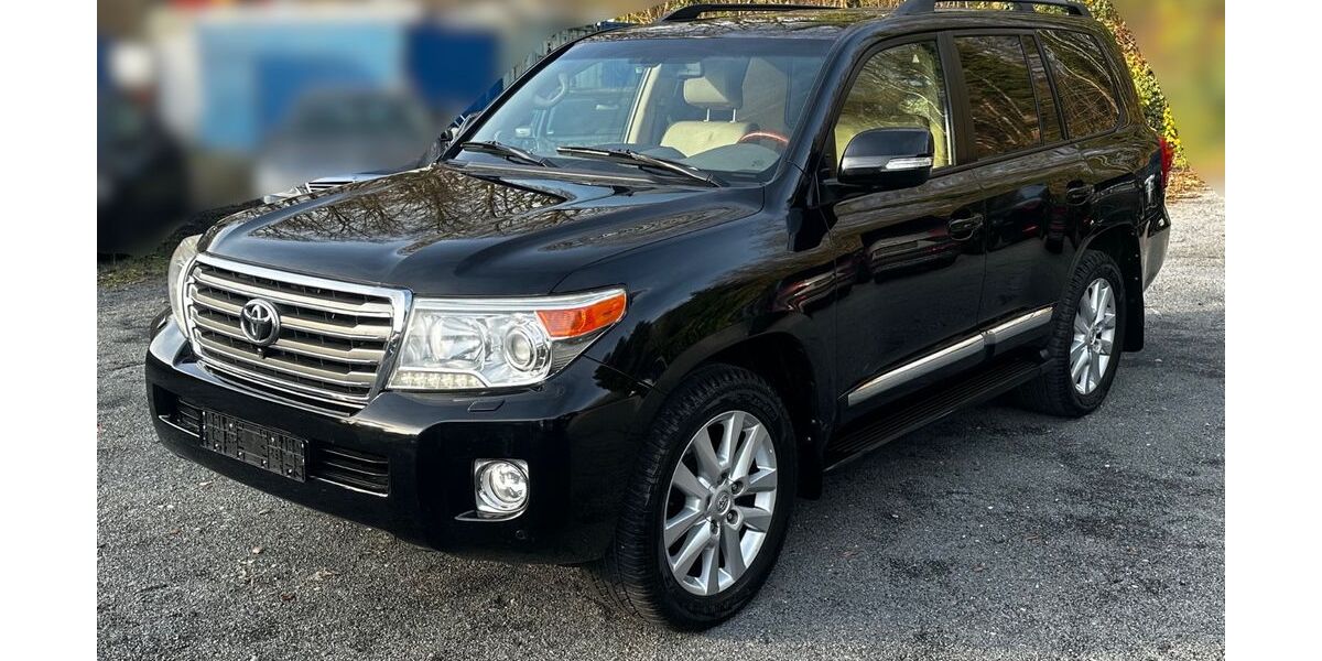Toyota Land Cruiser 300.000 km 42.888 &euro; Dortmund 44269