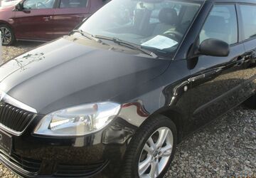 Skoda Fabia 177.854 km 2.999 &euro; Selm 59379