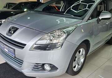 Peugeot 5008 195.086 km 2.999 &euro; Altena 58762
