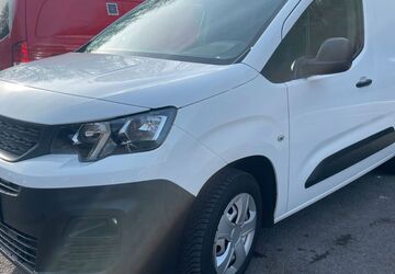 Peugeot Partner 102.656 km 10.390 &euro; Herdecke 58313