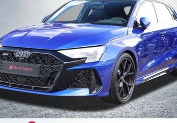 Audi RS3 1.990 km 76.980 &euro; Lünen 44534