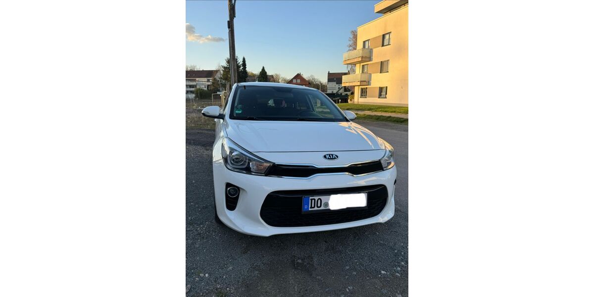 Kia Rio 117.000 km 9.200 &euro; Dortmund 44359