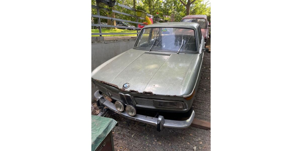 BMW 2002 99.999 km 2.800 &euro; Bochum 44892