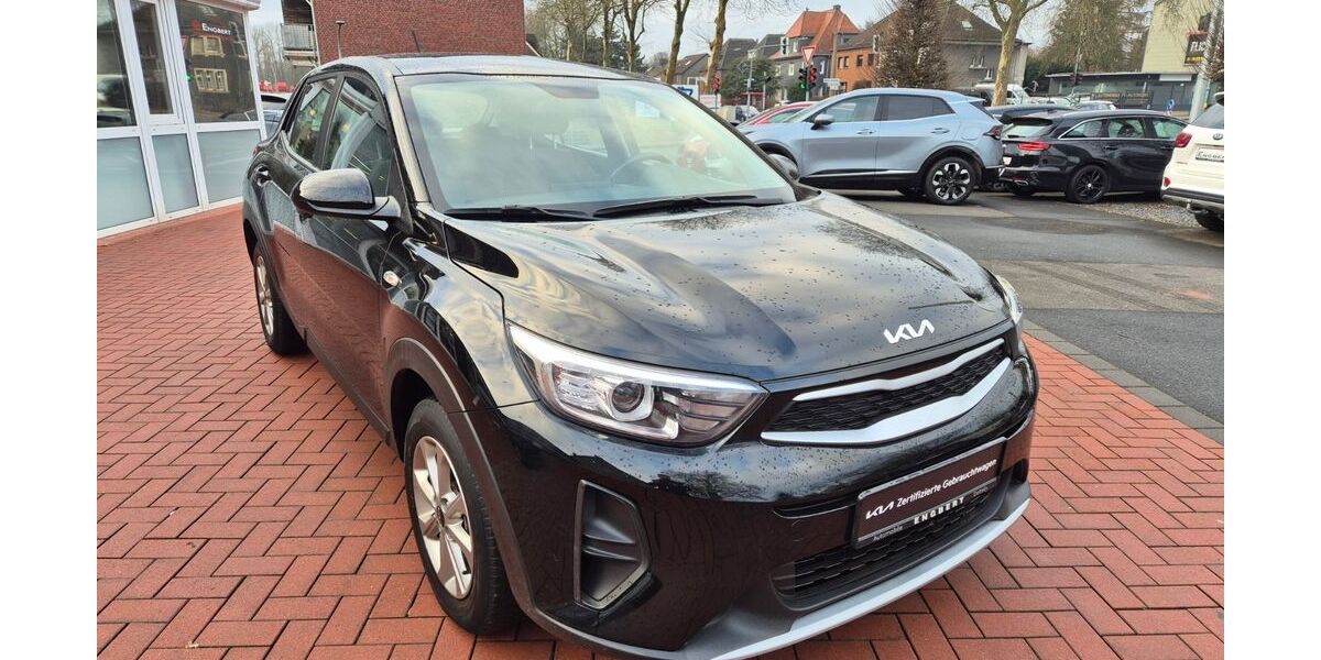 Kia Stonic 38.032 km 13.990 &euro; Datteln 45711