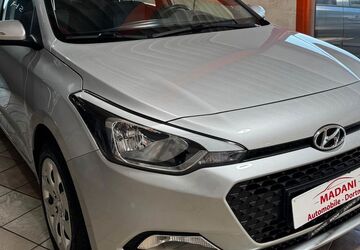 Hyundai i20 113.000 km 7.190 &euro; Dortmund 44147