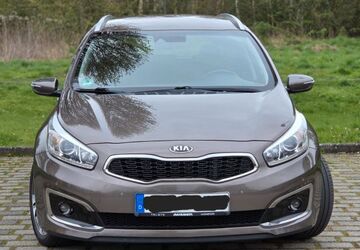 Kia ceed Sportswagon 225.000 km 5.900 &euro; Werne 59368