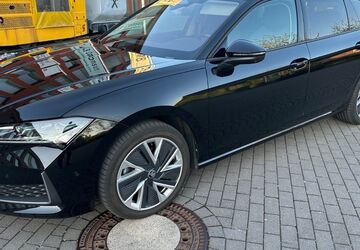 Skoda Superb 27.500 km 33.500 &euro; Bochum 44805