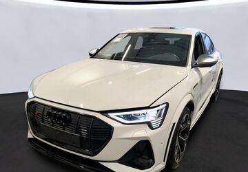 Audi e-tron 45.332 km 41.830 &euro; Hagen 58091