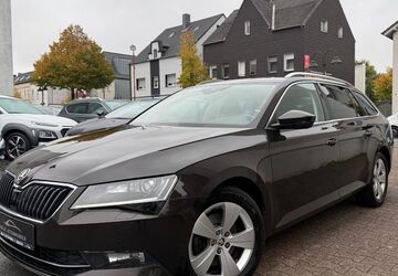 Skoda Superb 124.000 km 15.997 &euro; Herten 45699