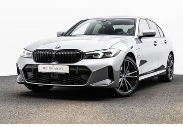 BMW 330 87.183 km 34.730 &euro; Hagen 58091