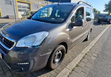 Peugeot Partner 92.400 km 7.990 &euro; Dortmund 44339