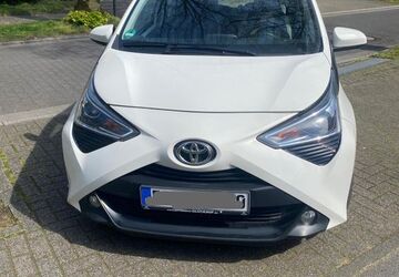 Toyota Aygo (X) 121.000 km 8.400 &euro; Marl 45772