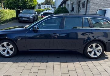BMW 523 200.000 km 4.700 &euro; Recklinghausen 45659
