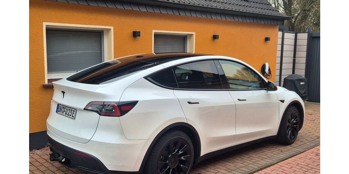 Tesla Model Y 65.000 km 29.500 &euro; Bergkamen 59192