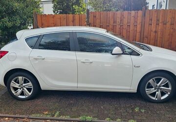 Opel Astra 142.400 km 6.600 &euro; Bochum 44894