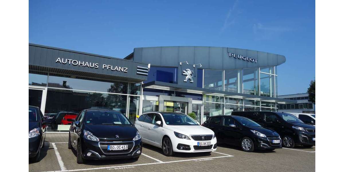 Peugeot 3008 28.235 km 26.530 &euro; Bochum 44801