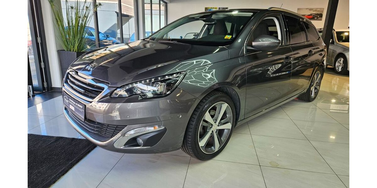 Peugeot 308 129.779 km 8.499 &euro; Altena 58762