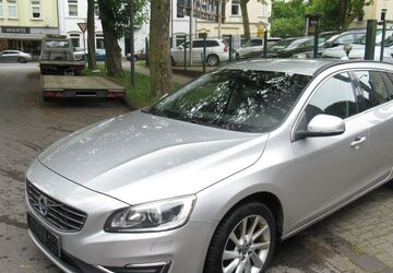 Volvo V60 145.000 km 9.060 &euro; Gelsenkirchen 45889