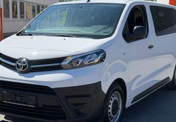 Toyota Proace (Verso) 137.000 km 21.990 &euro; Herten 45701