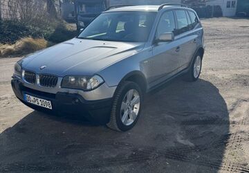 BMW X3 330.000 km 3.600 &euro; Dortmund 44269