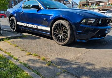 Ford Mustang 167.436 km 15.900 &euro; Dortmund 44149