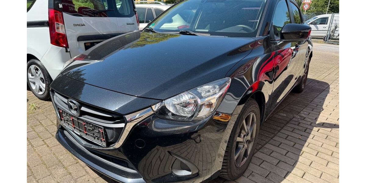 Mazda 2 99.250 km 8.800 &euro; DORTMUND 44263