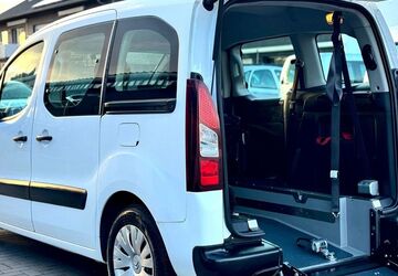 Citroen Berlingo 159.000 km 14.999 &euro; Marl 45772