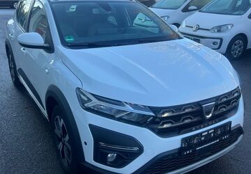 Dacia Sandero 108.000 km 11.699 &euro; Recklinghausen 45663