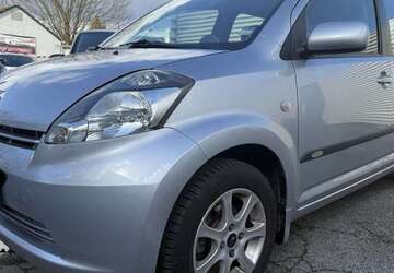 Daihatsu Sirion 165.000 km 3.999 &euro; Bochum 44869