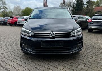 VW Touran 183.813 km 15.390 &euro; Lüdinghausen 59348